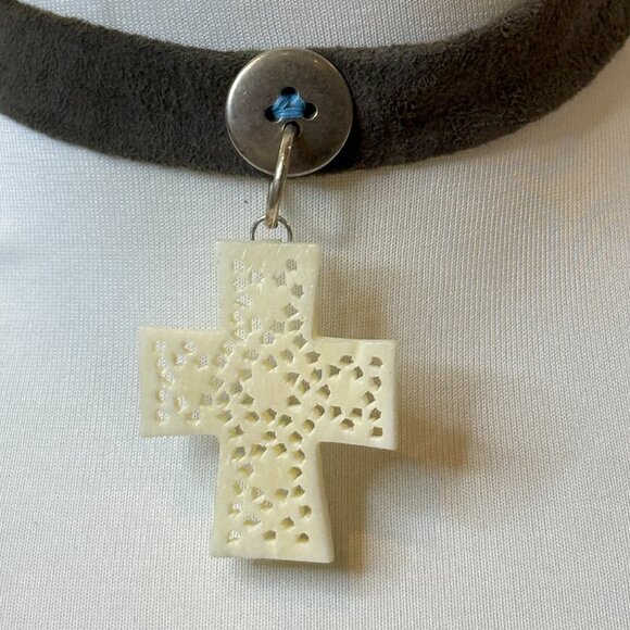 Cross Pendant Suede Choker Necklace - Picture 3 of 5
